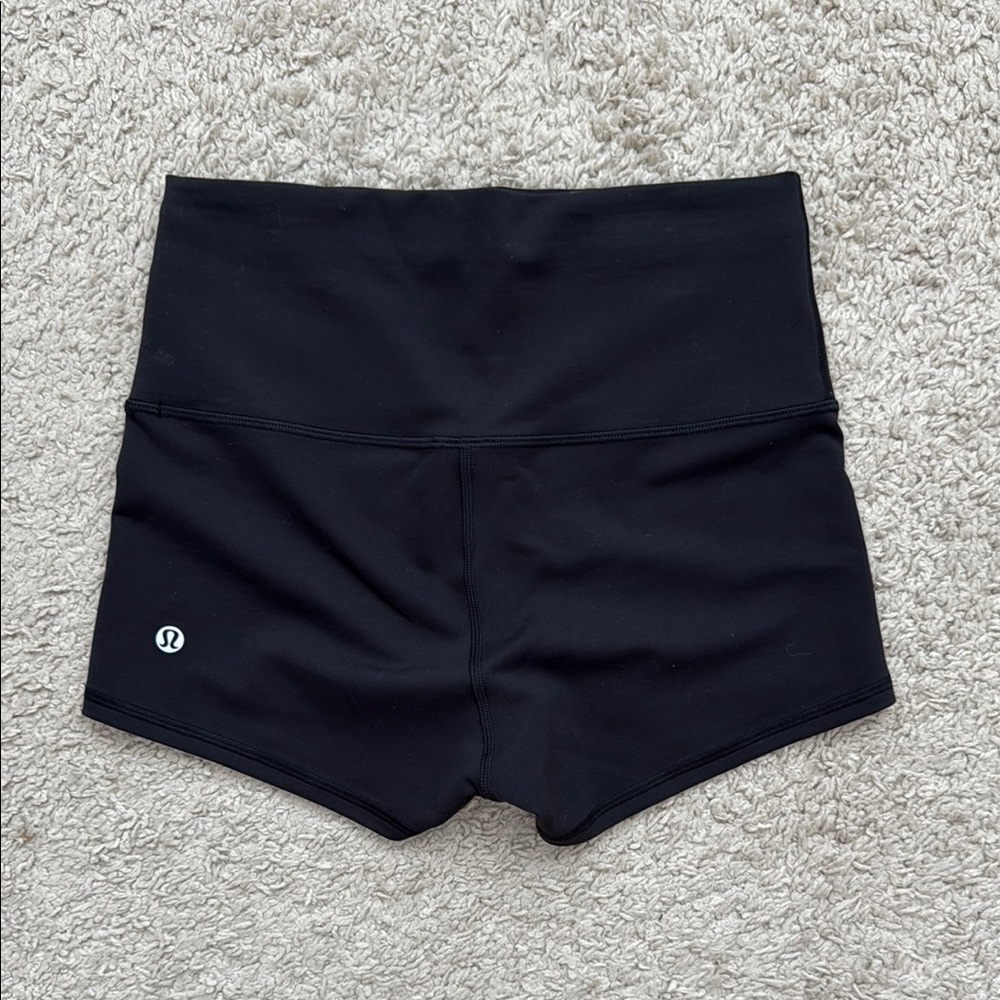 Lululemon Wunder Train High Rise Short 2”